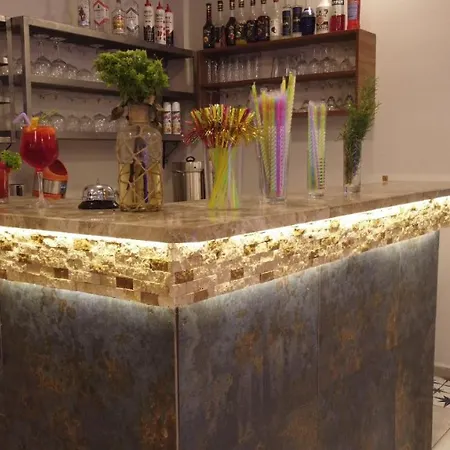 酒店 Trakheia Butik